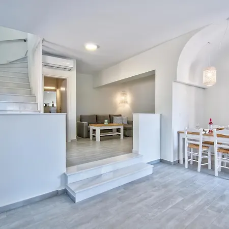 Holiday home Akrochori